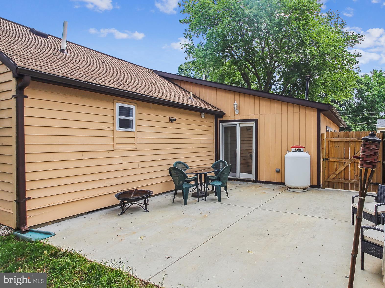 1712 Longwood Road Edgewater, MD 21037 - Photo 25 of 41 Patio