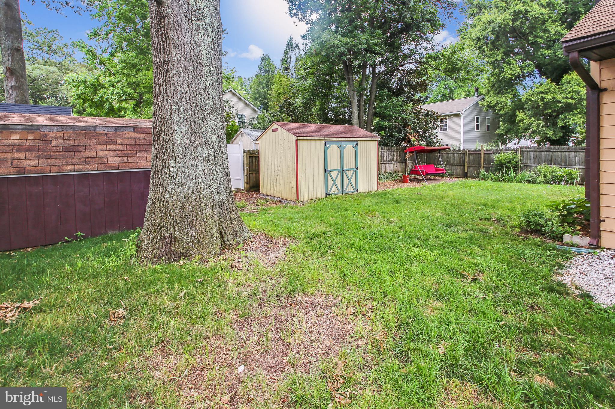 1712 Longwood Road Edgewater, MD 21037 - Photo 28 of 41 Backyard/Shed