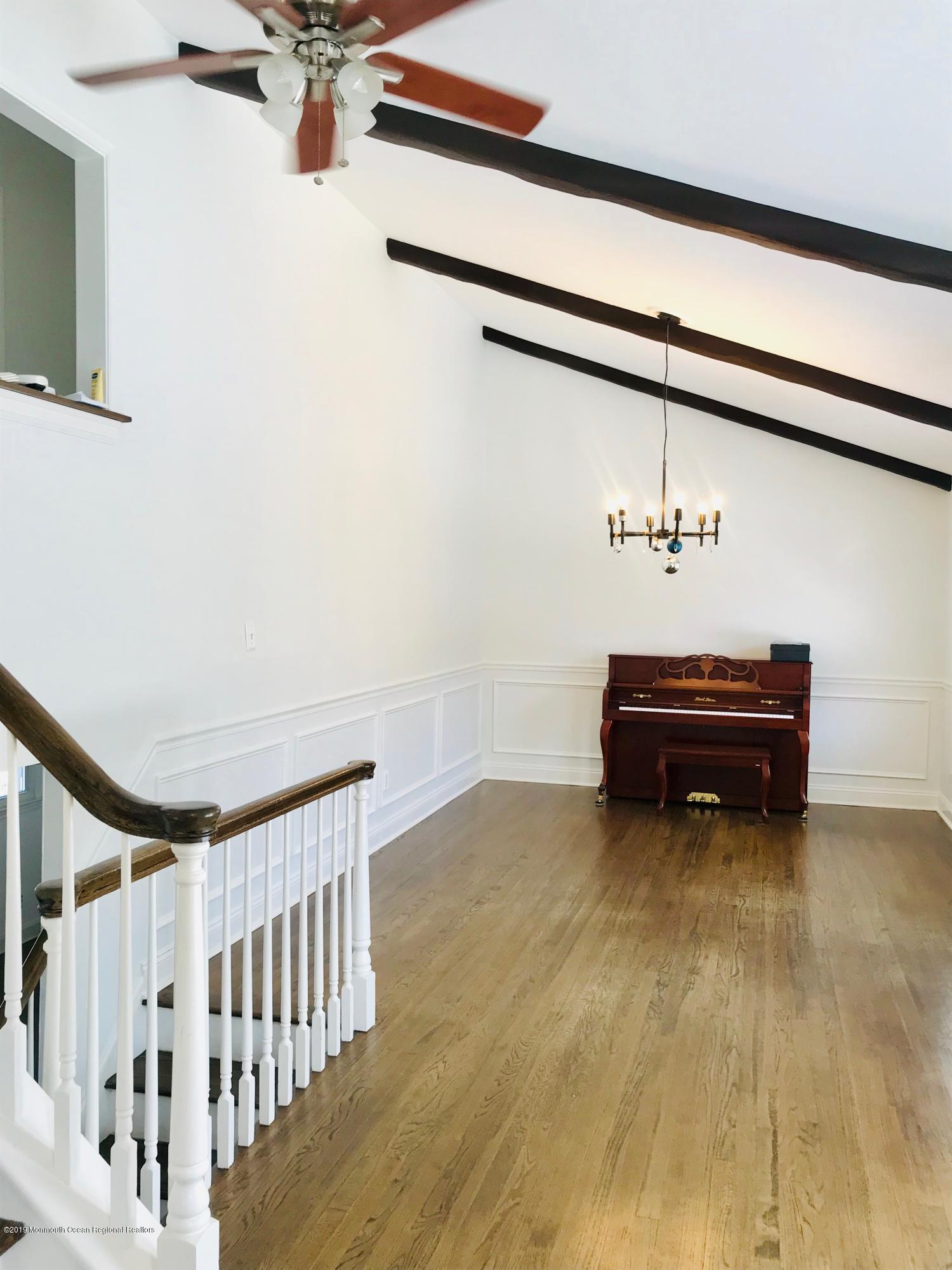 675 Harmony Road Middletown, NJ 07748 - Photo 6 of 15 IMG-8701(1)