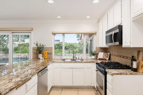 $1,049,000 | 5388 Indian Hills Drive, Simi Valley, CA 93063