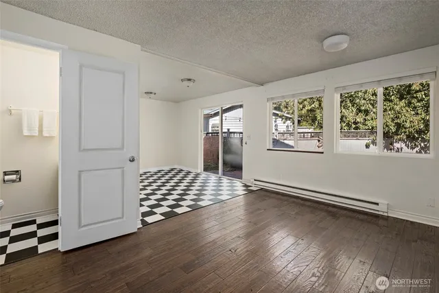 $499,000 | 1930 North Fir Woods Place, Oak Harbor, WA 98277