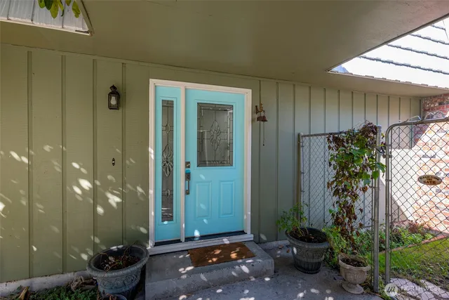 $499,000 | 1930 North Fir Woods Place, Oak Harbor, WA 98277