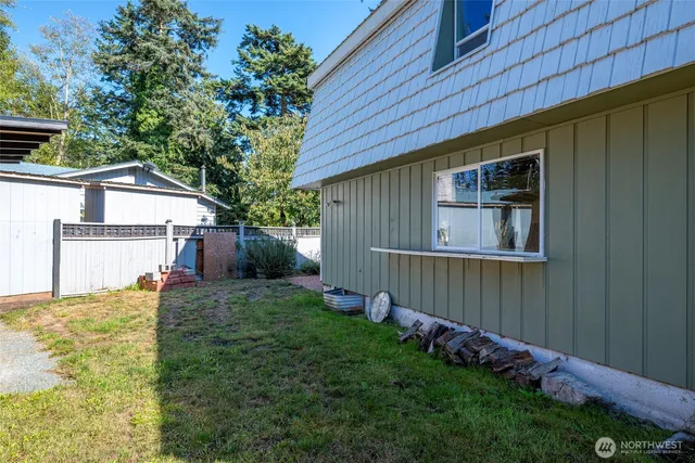 $499,000 | 1930 North Fir Woods Place, Oak Harbor, WA 98277