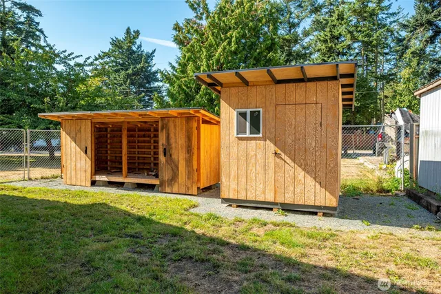 $499,000 | 1930 North Fir Woods Place, Oak Harbor, WA 98277