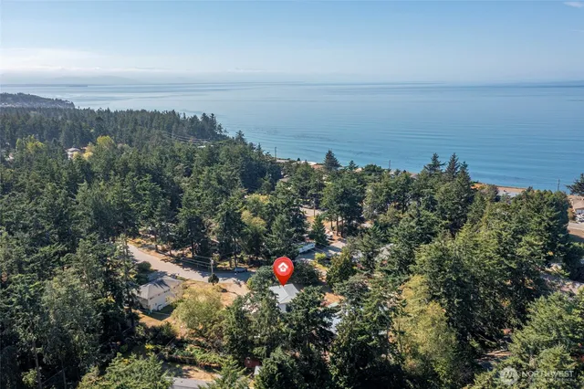 $499,000 | 1930 North Fir Woods Place, Oak Harbor, WA 98277