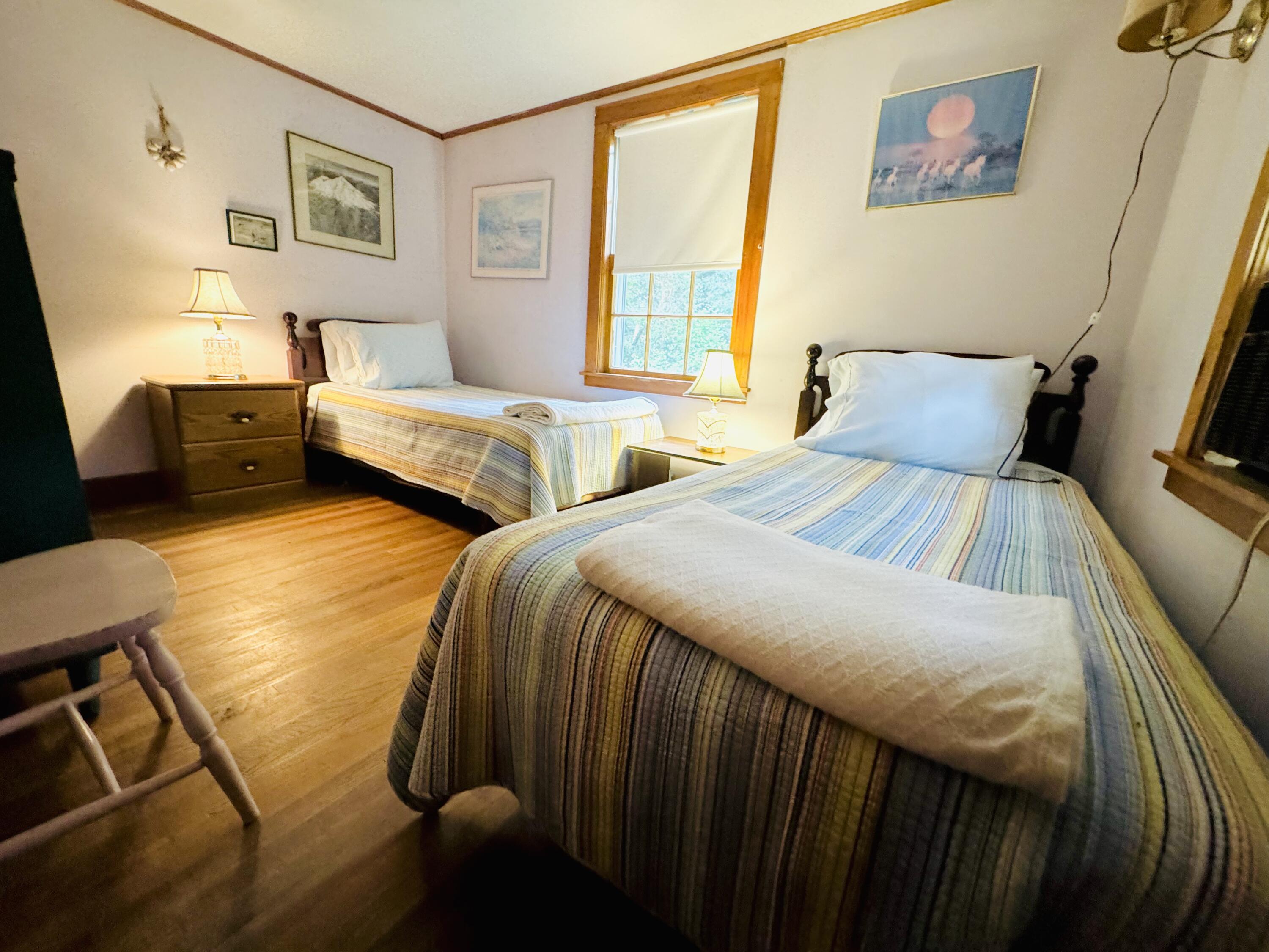 90 Steele Road Eastham, MA 02642 - Photo 7 of 9 2nd Bedroom