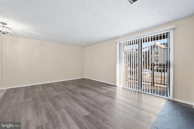 $1,750 | 26008 Brigadier Place, Unit E, Damascus, MD 20872