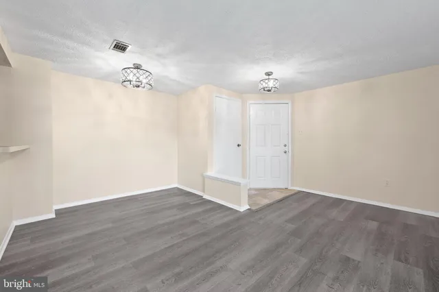 $1,750 | 26008 Brigadier Place, Unit E, Damascus, MD 20872