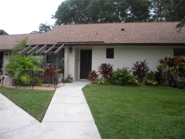 $2,128 | 78 VÃa De Casas Norte, Boynton Beach, FL 33426