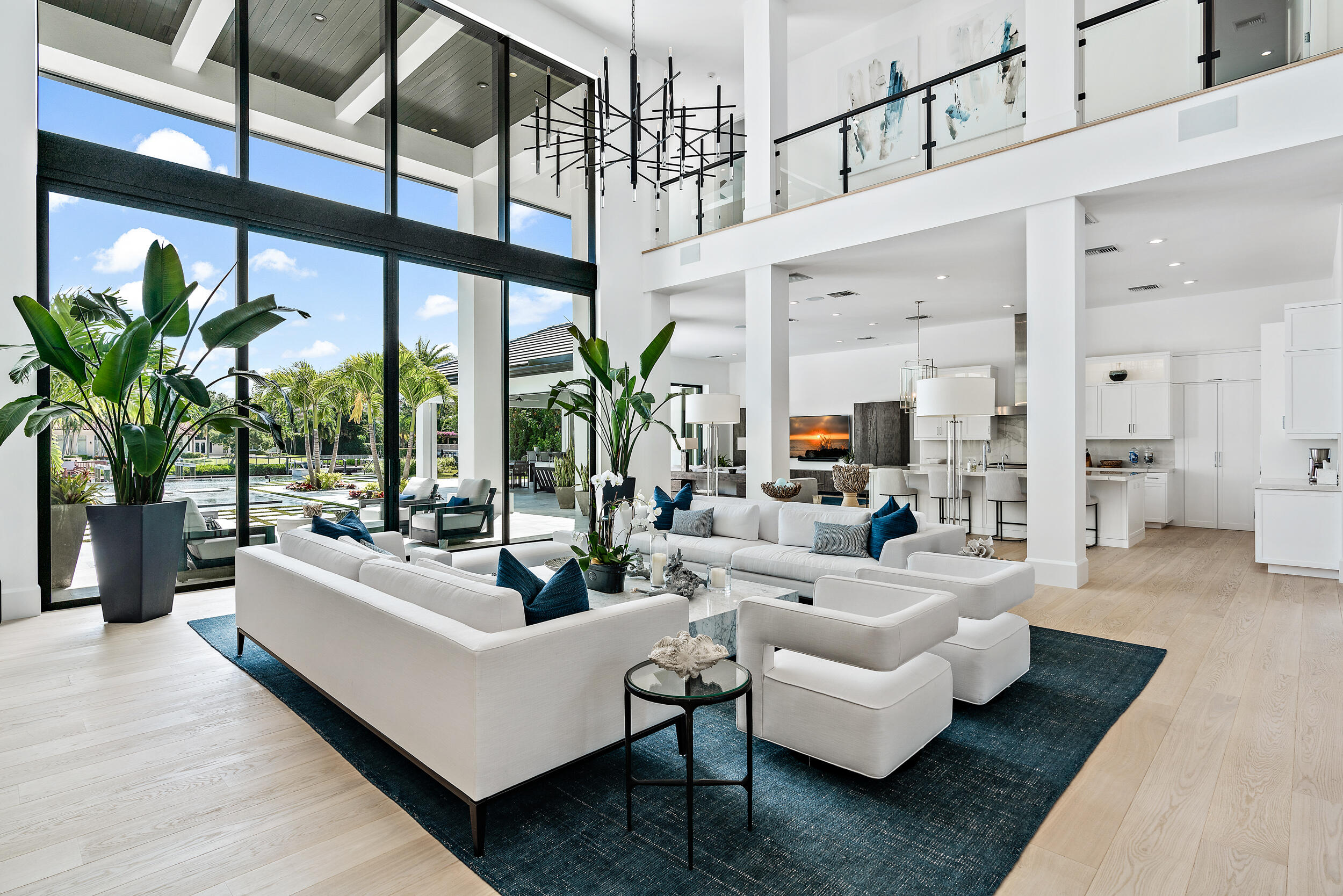 389 Eagle Drive Jupiter, FL 33477 - Photo 34 of 47 Living Room