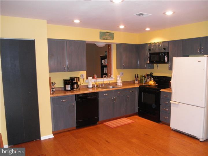 115 Talgrath Court Exton, PA 19341 - Photo 9 of 25 Kitchen