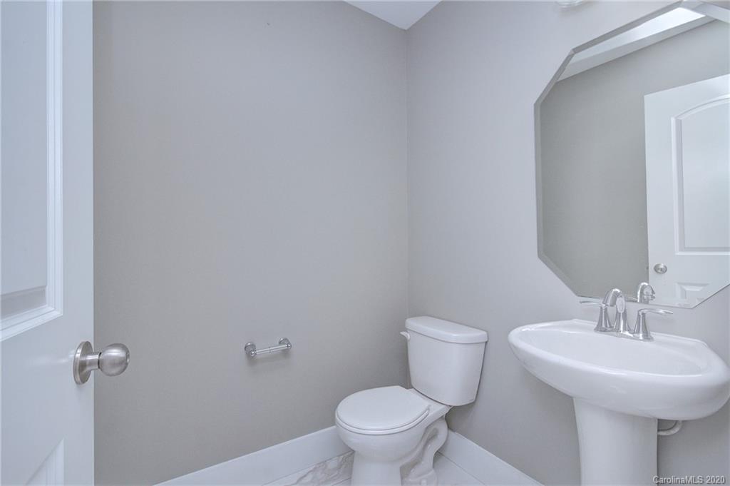 2743 Bramble Ridge Court Charlotte, NC 28215 - Photo 23 of 29 Gallery Image 23