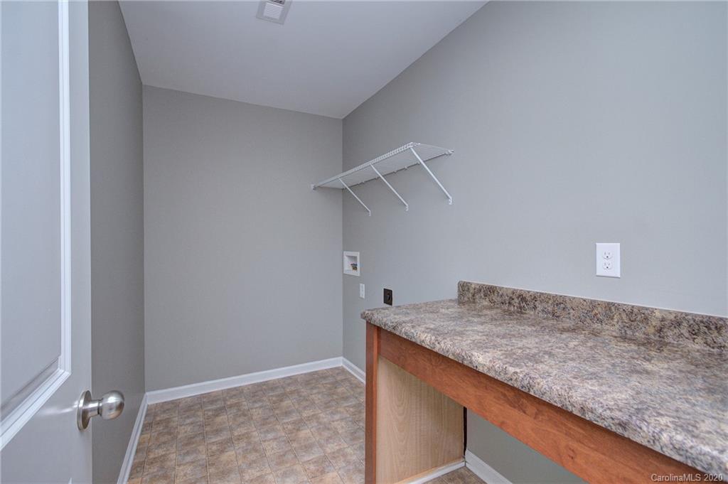 2743 Bramble Ridge Court Charlotte, NC 28215 - Photo 24 of 29 Gallery Image 24