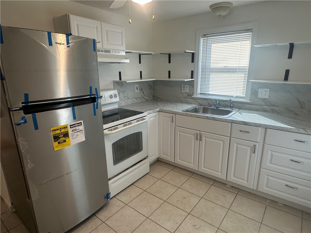 65 Johnson Street, Unit D Pawtucket, RI 02860 - Photo 7 of 22