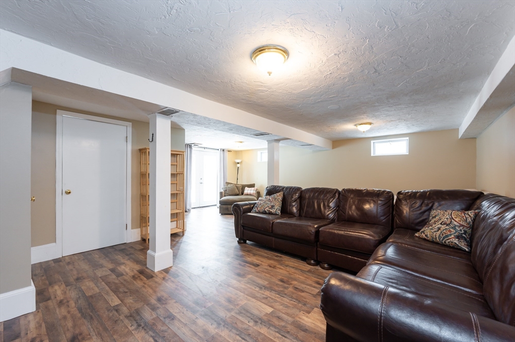 55 Parker Road Chelmsford, MA 01824 - Photo 31 of 41