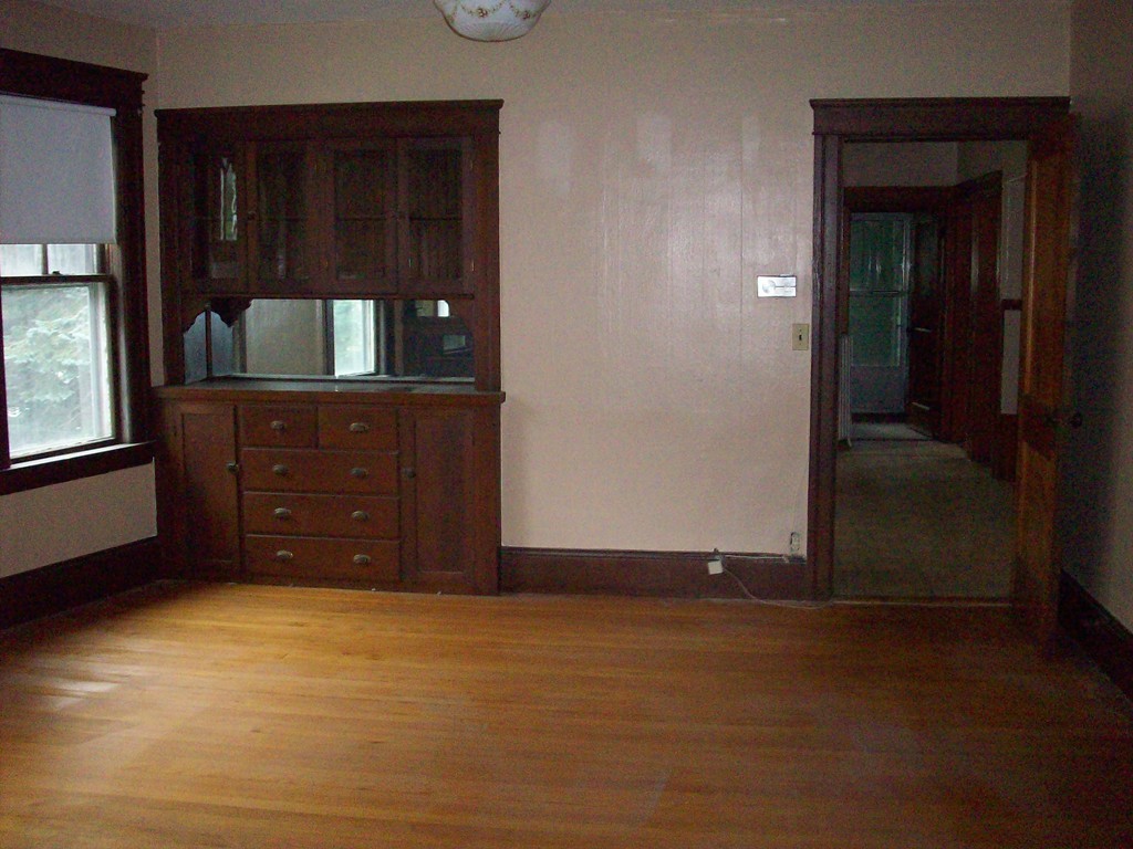 54 Fairfax Road Worcester, MA 01610 - Photo 8 of 18 Gallery Image 8