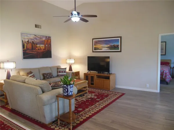 $374,900 | 3053 Landmark Boulevard, Unit 1107, Palm Harbor, FL 34684