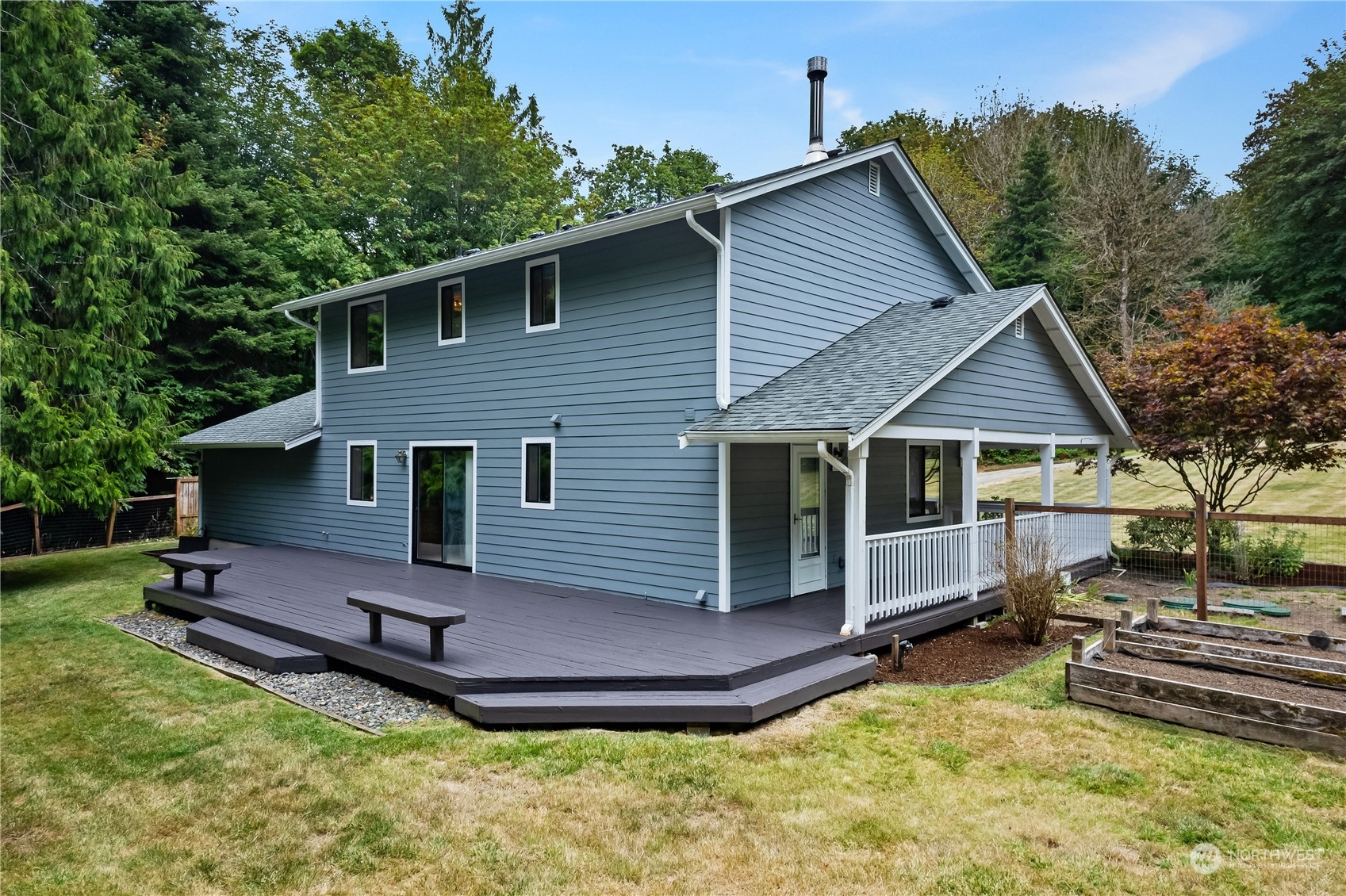 5609 Lemon Road Northeast Olympia, WA 98506 - Photo 23 of 26 Gallery Image 23