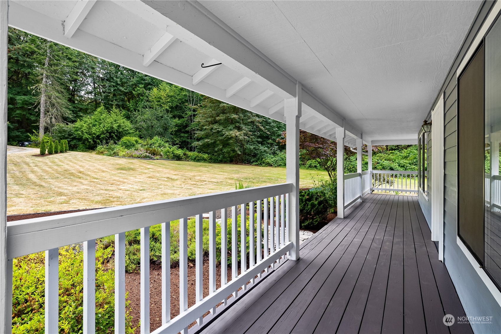 5609 Lemon Road Northeast Olympia, WA 98506 - Photo 4 of 26 Gallery Image 4