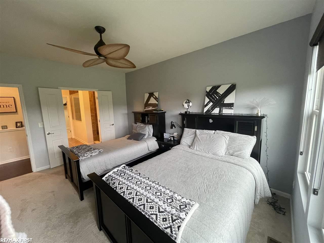 48295 Silver Lake Road Macomb, MI 48042 - Photo 19 of 41