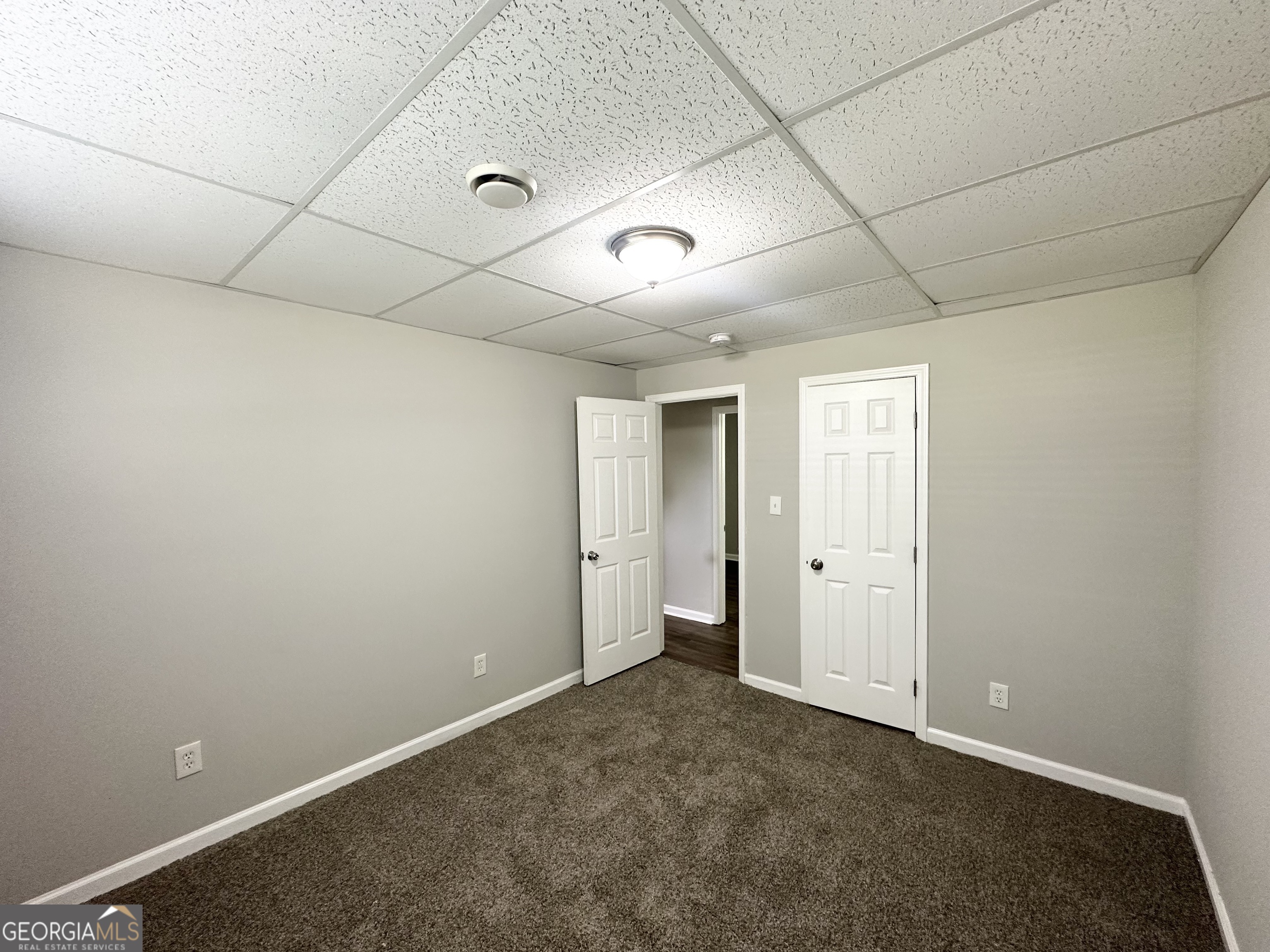 3798 Bakers Ferry Road Southwest Atlanta, GA 30331 - Photo 16 of 21 a view of an empty room