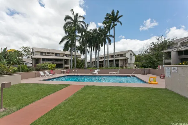 $590,000 | 95-050 Hokuiwa Street, Unit 205, Mililani, HI 96789