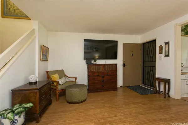 $590,000 | 95-050 Hokuiwa Street, Unit 205, Mililani, HI 96789