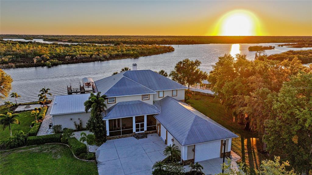 8635 Southwest Riverside Drive Arcadia, FL 34269 - Photo 4 of 70