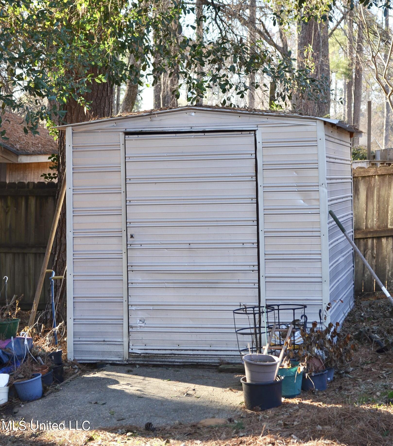544 Trace View Road Madison, MS 39110 - Photo 28 of 28 Storage shed