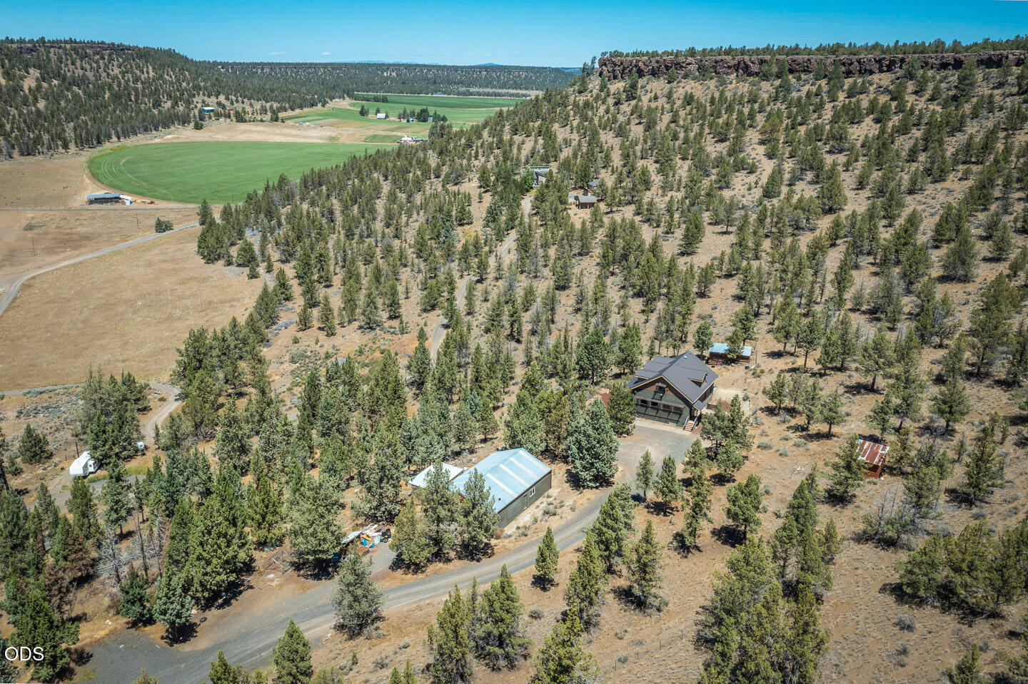 70090 McKenzie Canyon Road Sisters, OR 97759 - Photo 47 of 58