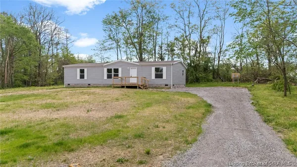 $224,900 | 6555 East Kinderhook Road, Lexington, IN 47138
