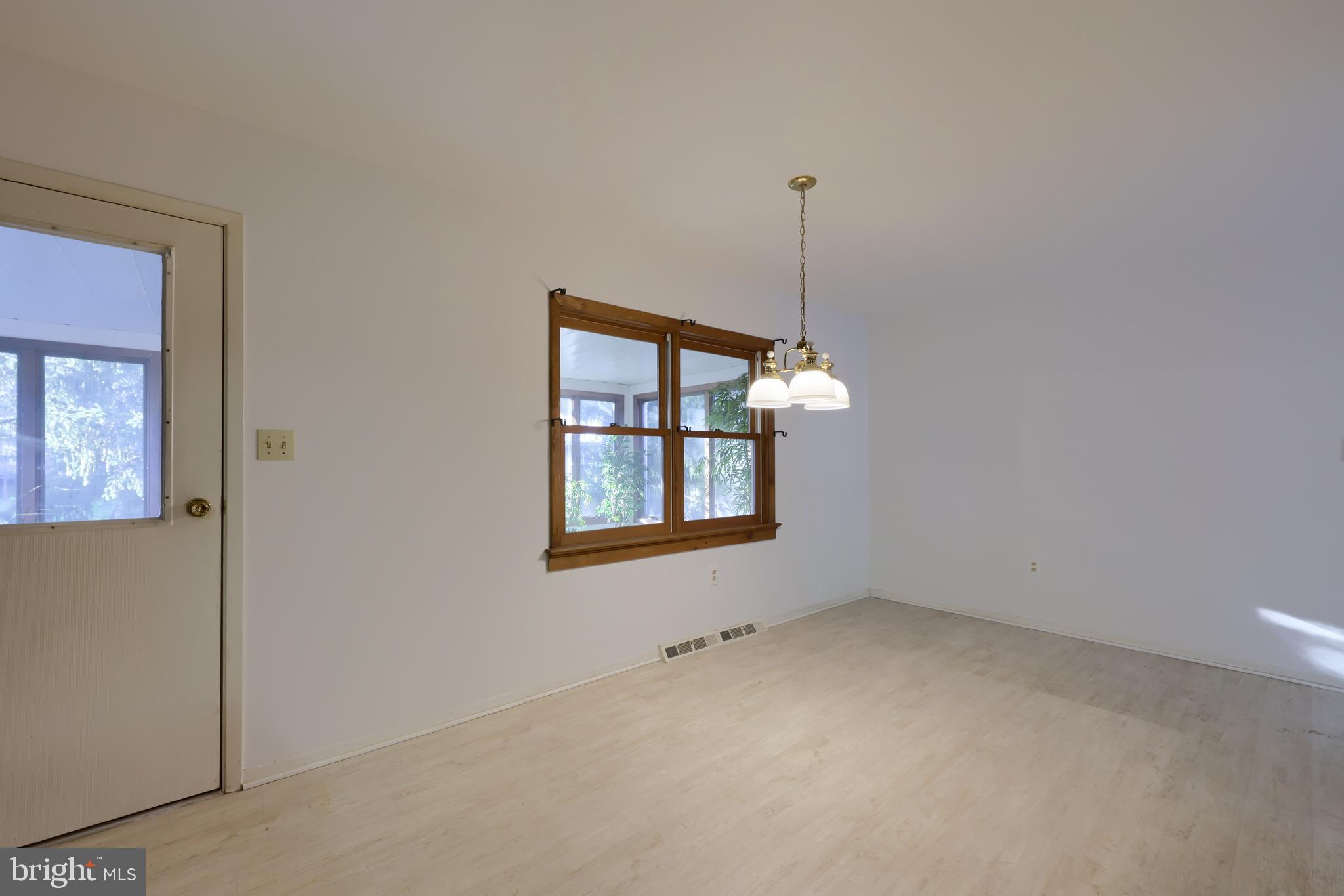 117 Kent Road Lancaster, PA 17603 - Photo 16 of 33 Gallery Image 16
