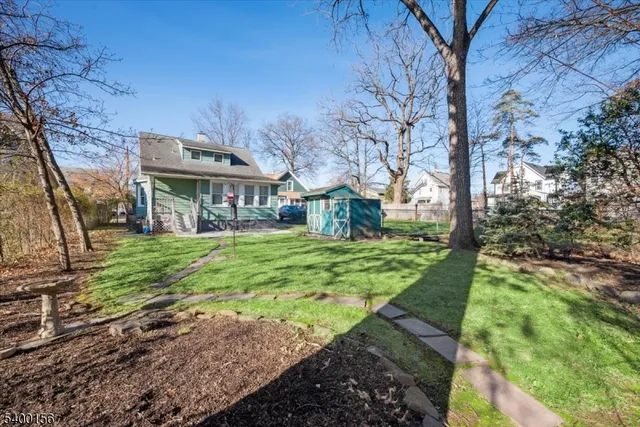 $449,000 | 20 Cammann Place, Somerville, NJ 08876