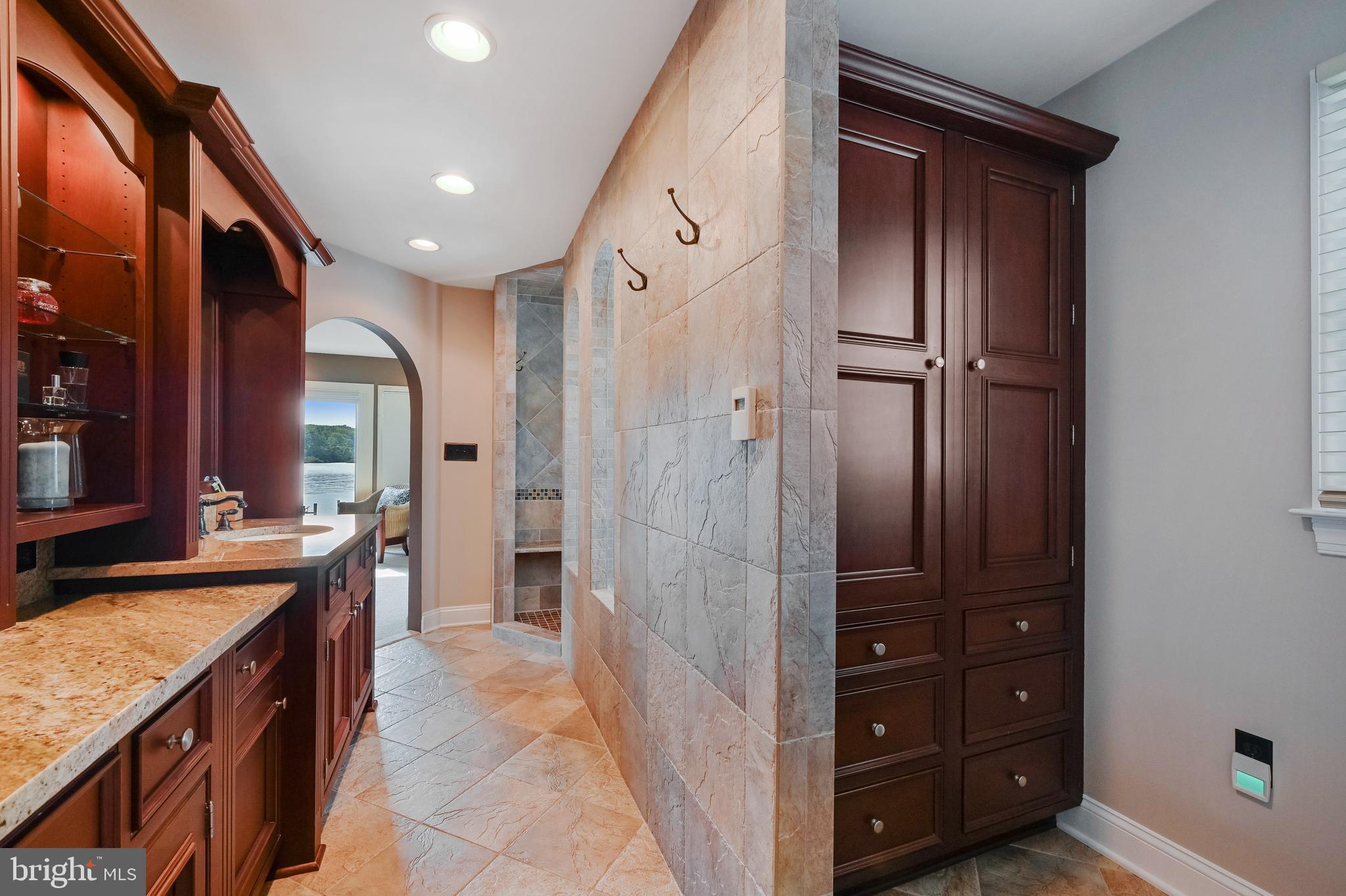 526 Bay View Point Drive Edgewater, MD 21037 - Photo 32 of 70 Gallery Image 32