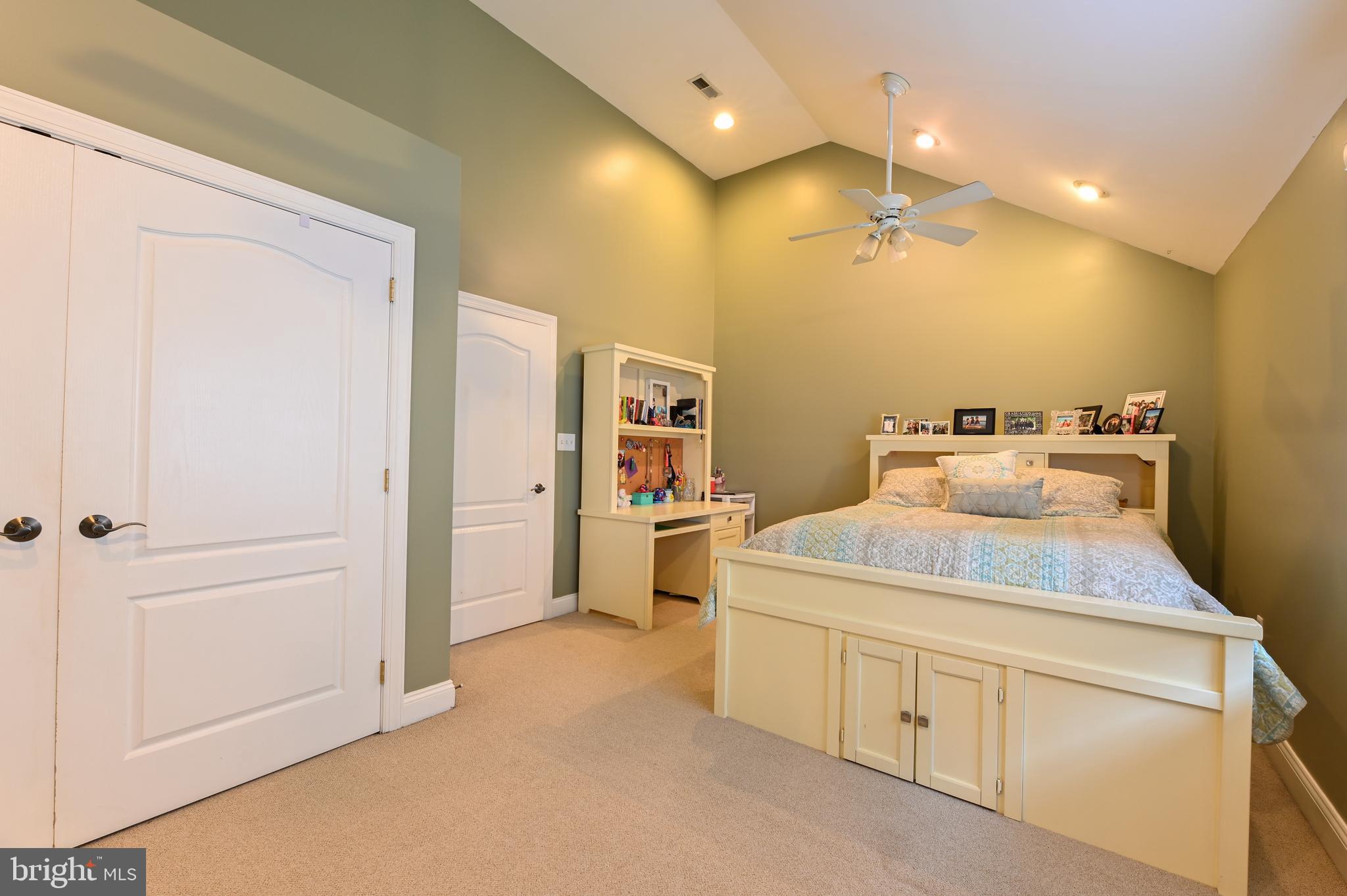526 Bay View Point Drive Edgewater, MD 21037 - Photo 36 of 70 Gallery Image 36