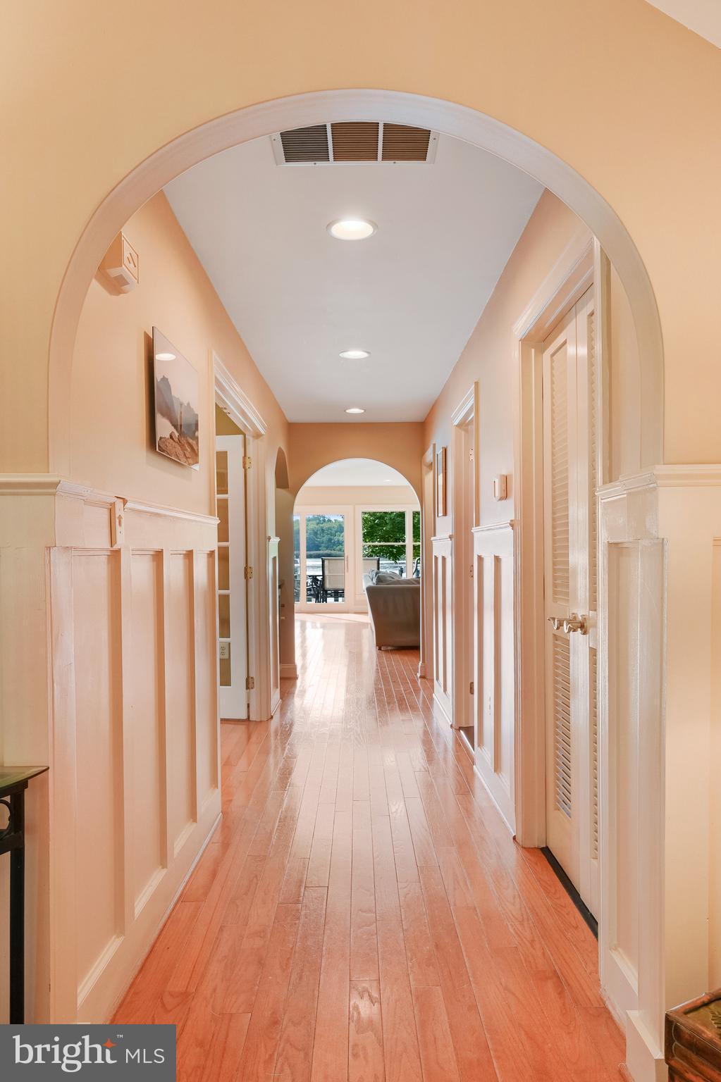 526 Bay View Point Drive Edgewater, MD 21037 - Photo 8 of 70 Gallery Image 8