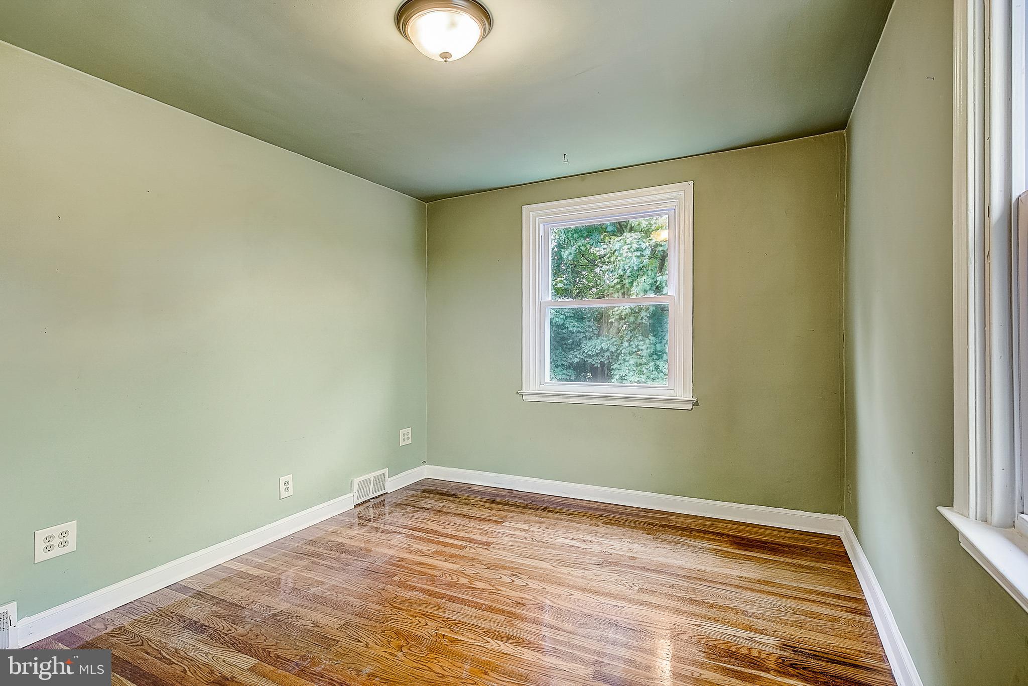 1644 Ashurst Road Philadelphia, PA 19151 - Photo 21 of 40 Gallery Image 21