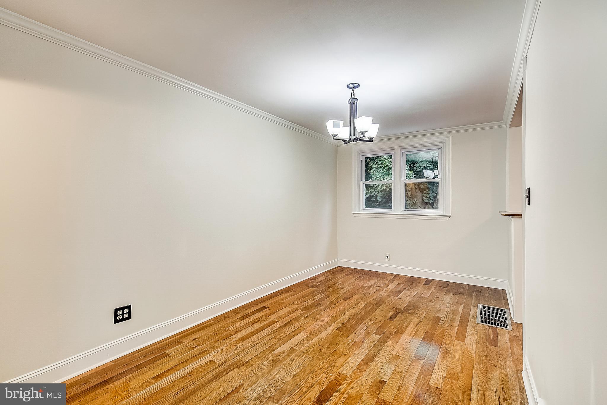 1644 Ashurst Road Philadelphia, PA 19151 - Photo 7 of 40 Gallery Image 7