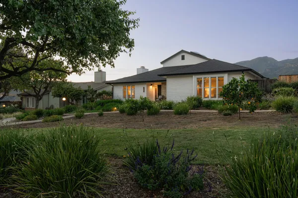 $2,095,000 | 3726 Cedar Vista, Santa Barbara, CA 93110