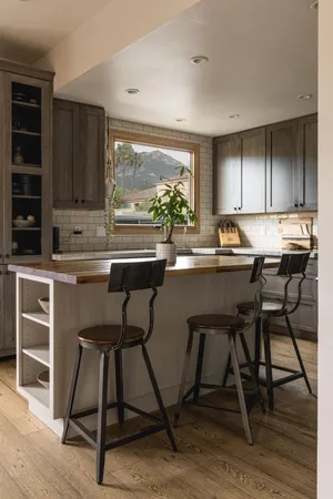 $2,095,000 | 3726 Cedar Vista, Santa Barbara, CA 93110