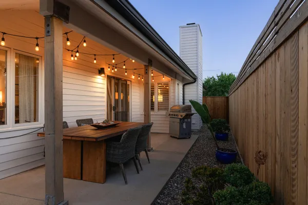 $2,095,000 | 3726 Cedar Vista, Santa Barbara, CA 93110