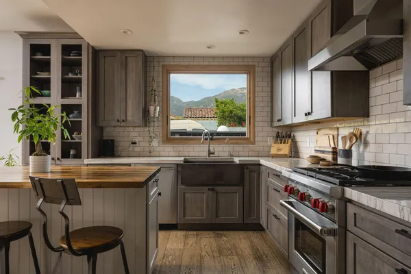 $2,095,000 | 3726 Cedar Vista, Santa Barbara, CA 93110