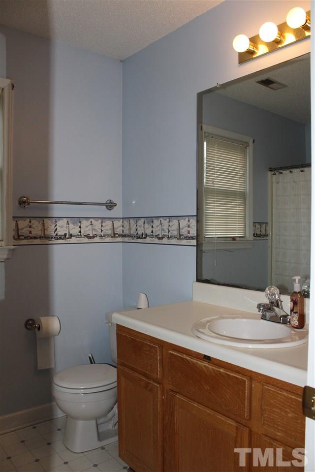 4200 Knightsbridge Way Raleigh, NC 27604 - Photo 3 of 22