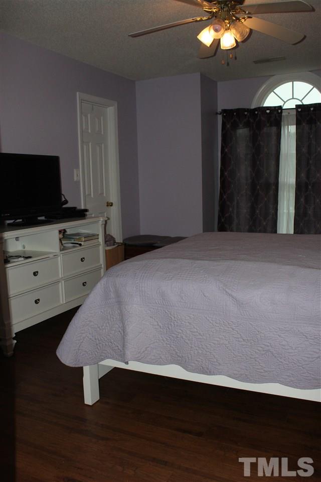 4200 Knightsbridge Way Raleigh, NC 27604 - Photo 8 of 22
