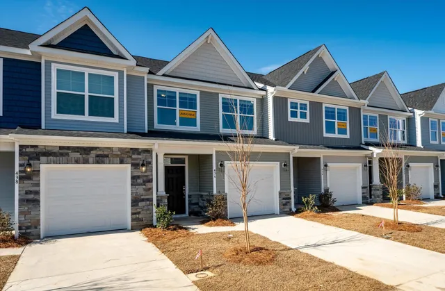 $324,992 | 436 Duskywing Drive, Goose Creek, SC 29445