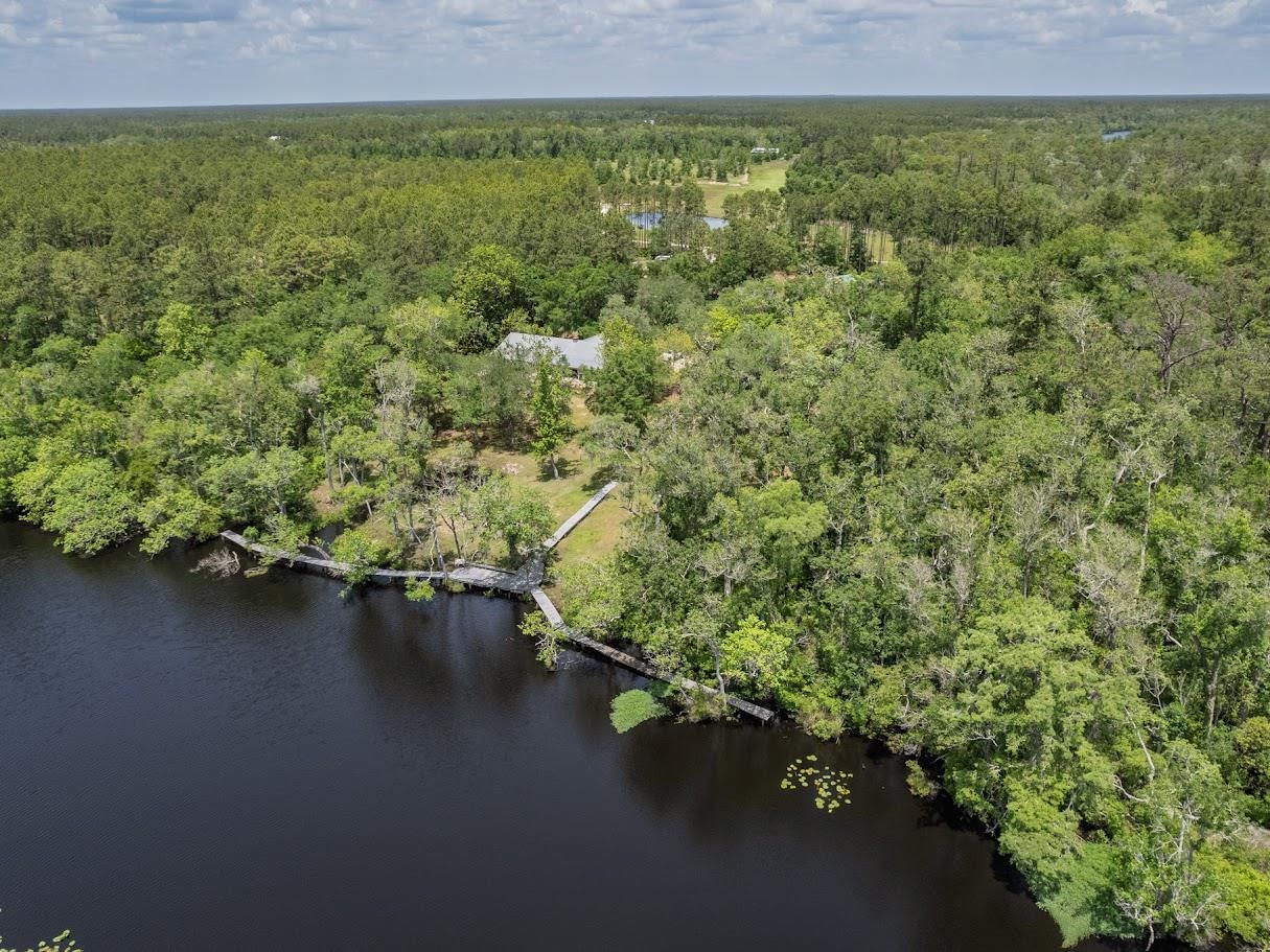 881 Hickory Hammock Road Carrabelle, FL 32322 - Photo 2 of 37