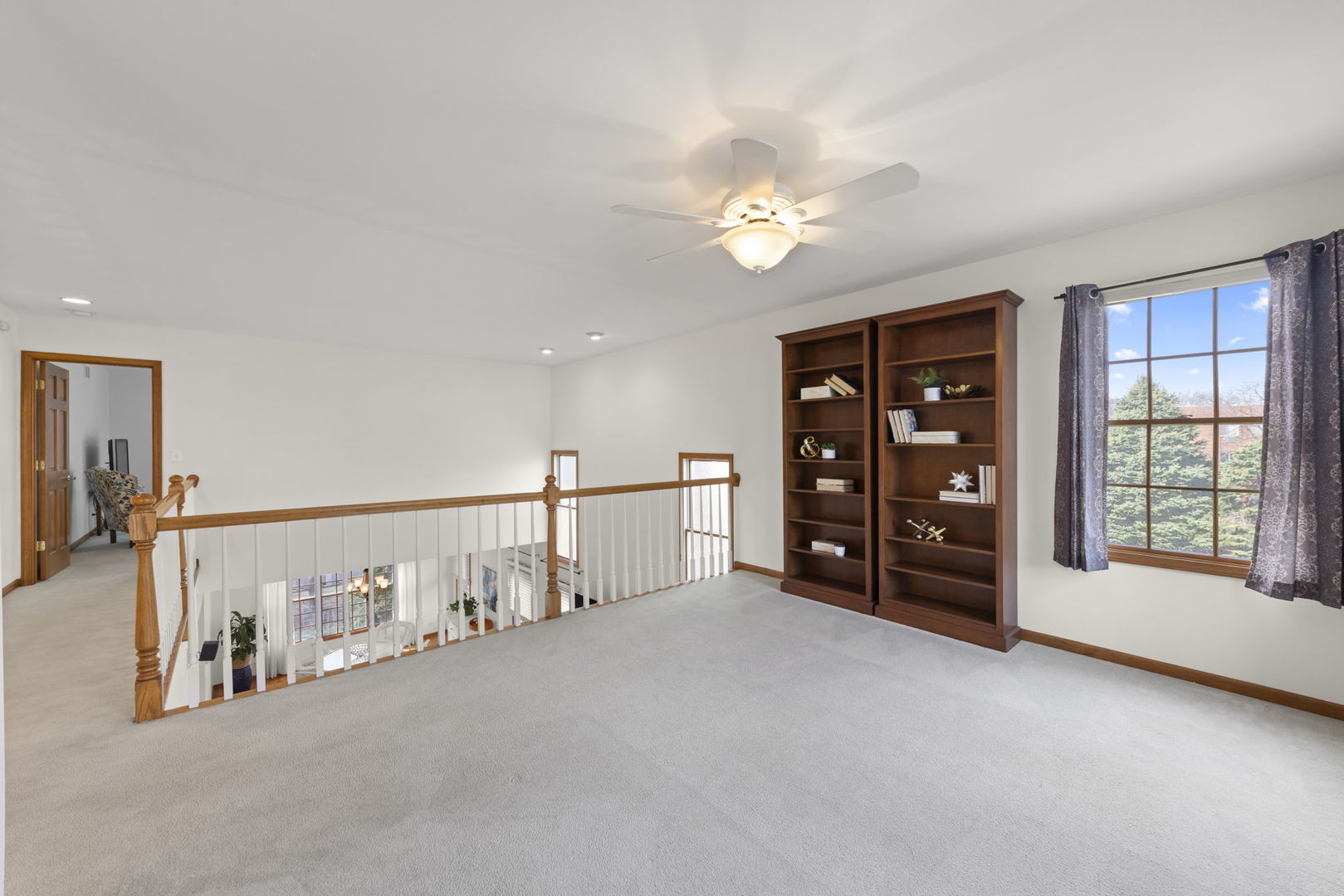 302 Roscommon Court Glen Ellyn, IL 60137 - Photo 15 of 31