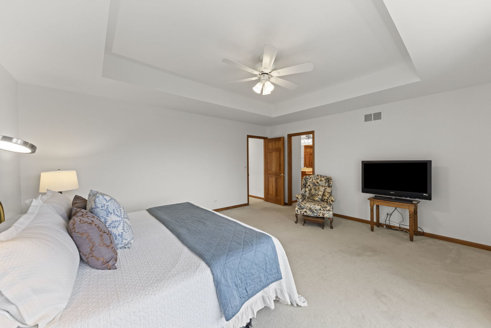 302 Roscommon Court Glen Ellyn, IL 60137 - Photo 20 of 31