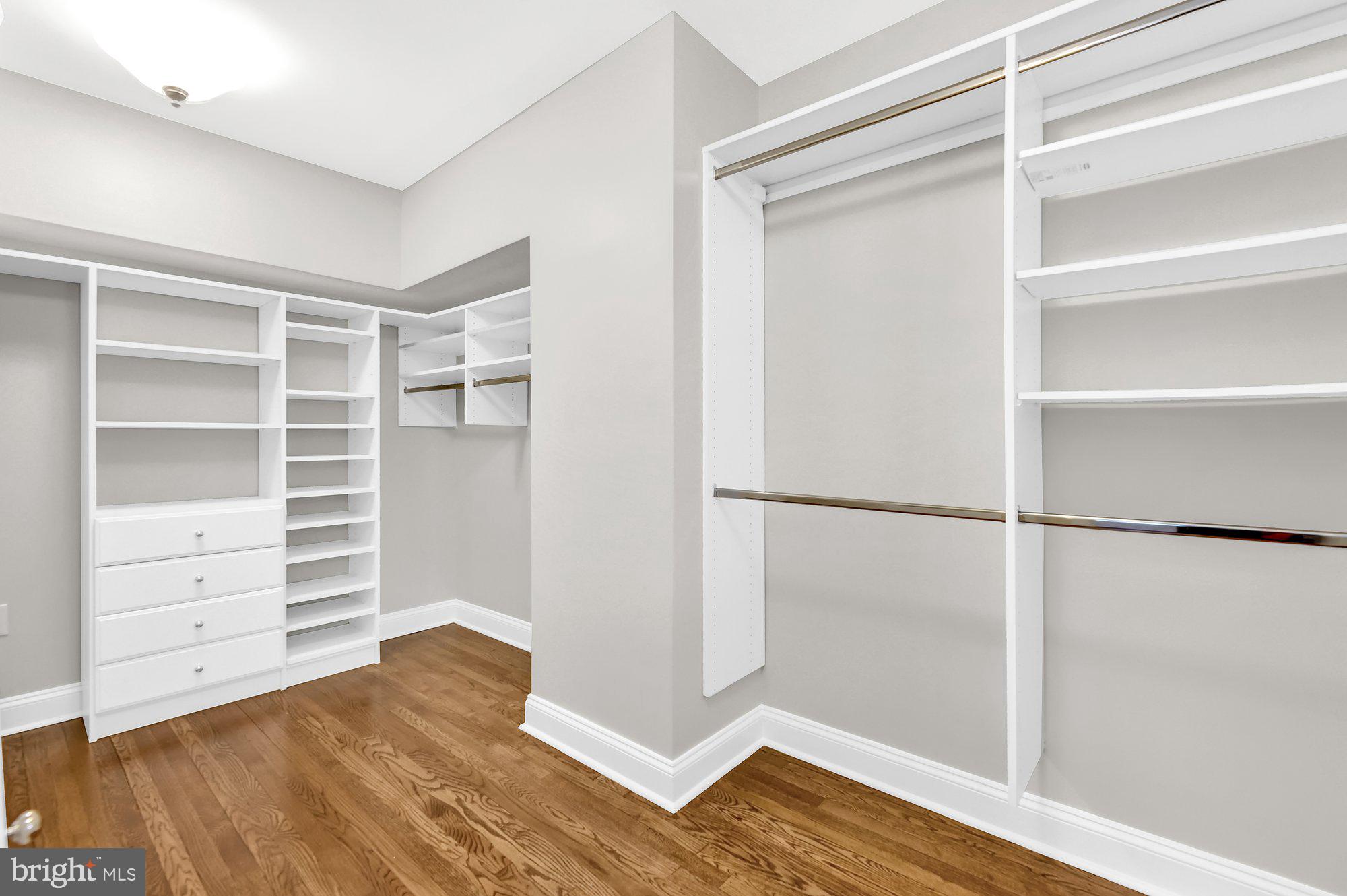 803 East Seminary Avenue Baltimore, MD 21286 - Photo 22 of 47