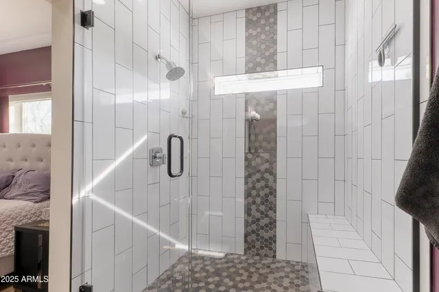 $915,000 | 2511 East Earll Drive, Phoenix, AZ 85016